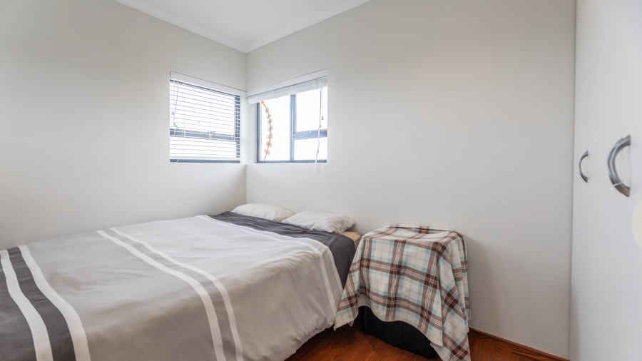 4 Bedroom Property for Sale in West Beach Western Cape